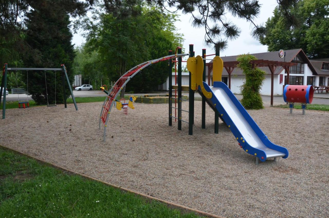 Penzion Zahrada Cech Litoměřice Exterior foto